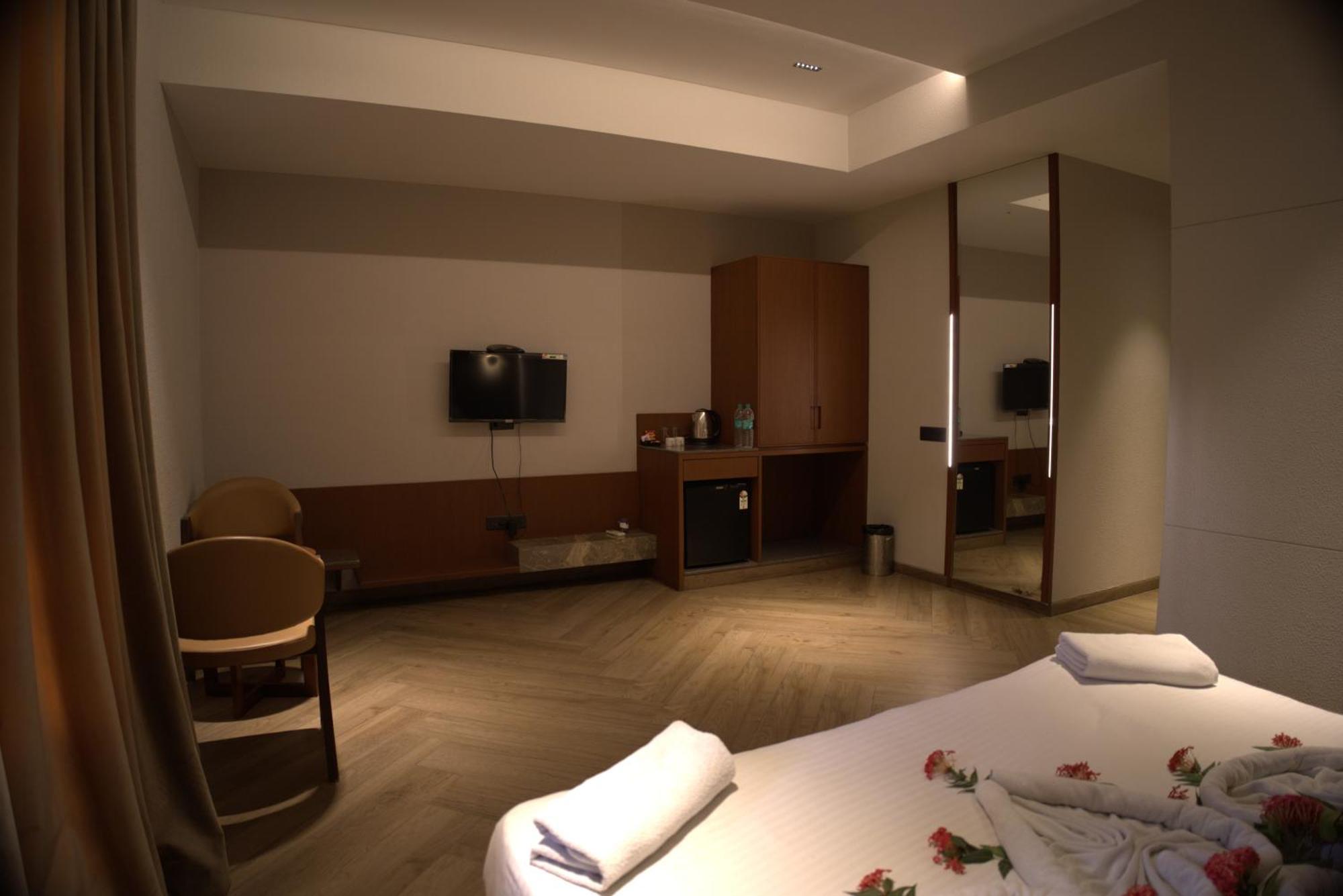 Cassa Marina Beach Resort Damlawari Экстерьер фото